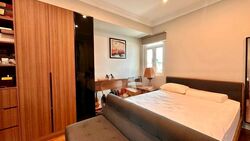 First Avenue (D10), Detached #462108941